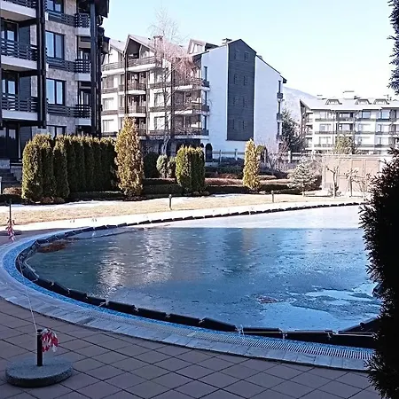 By The Pool In Aspen Heights