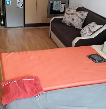 By The Pool In Aspen Heights *